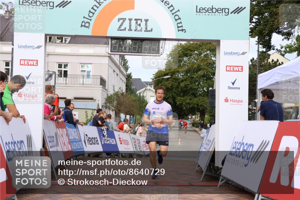 31.08.2025 - 21. Blankeneser Heldenlauf Strokosch-Dieckow http://msf.ph/oto/8640729 31.08.2025 09:40:34 Ziel 1054 meine-sportfotos.de