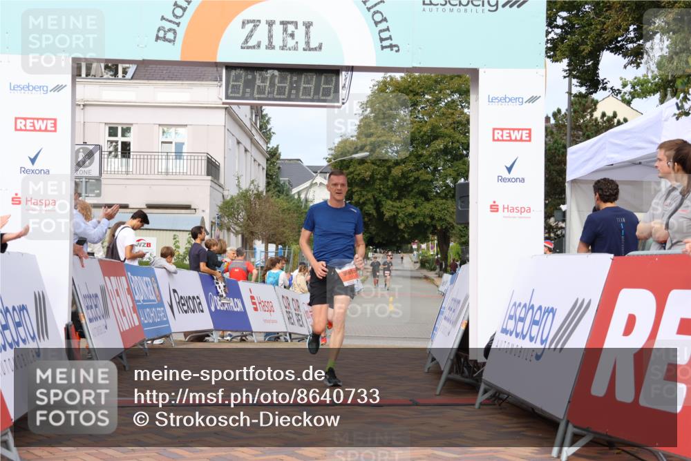31.08.2025 - 21. Blankeneser Heldenlauf Strokosch-Dieckow http://msf.ph/oto/8640733 31.08.2025 09:44:39 Ziel 1017, 1066, 1131 meine-sportfotos.de