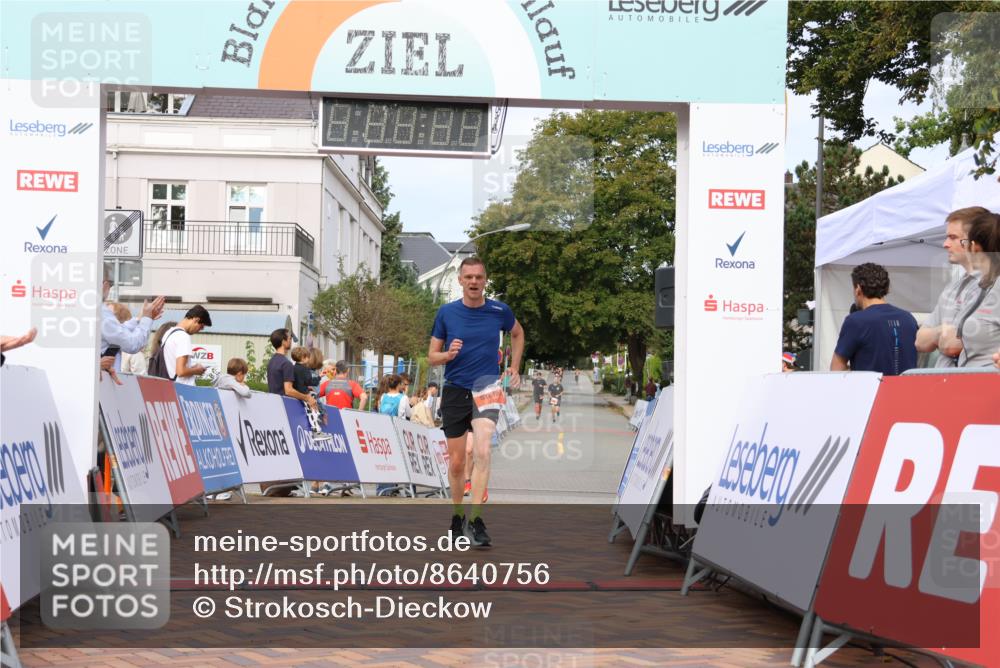 31.08.2025 - 21. Blankeneser Heldenlauf Strokosch-Dieckow http://msf.ph/oto/8640756 31.08.2025 09:44:39 Ziel 1017, 1066, 1131 meine-sportfotos.de