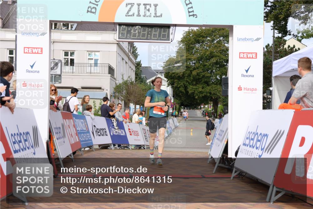 31.08.2025 - 21. Blankeneser Heldenlauf Strokosch-Dieckow http://msf.ph/oto/8641315 31.08.2025 09:43:28 Ziel 1154 meine-sportfotos.de