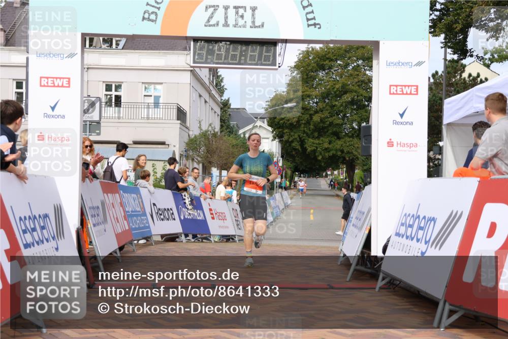 31.08.2025 - 21. Blankeneser Heldenlauf Strokosch-Dieckow http://msf.ph/oto/8641333 31.08.2025 09:43:27 Ziel 1154 meine-sportfotos.de