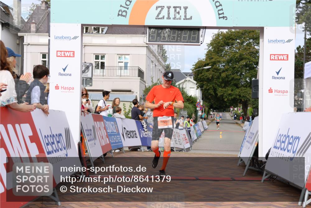 31.08.2025 - 21. Blankeneser Heldenlauf Strokosch-Dieckow http://msf.ph/oto/8641379 31.08.2025 09:43:15 Ziel 1117 meine-sportfotos.de