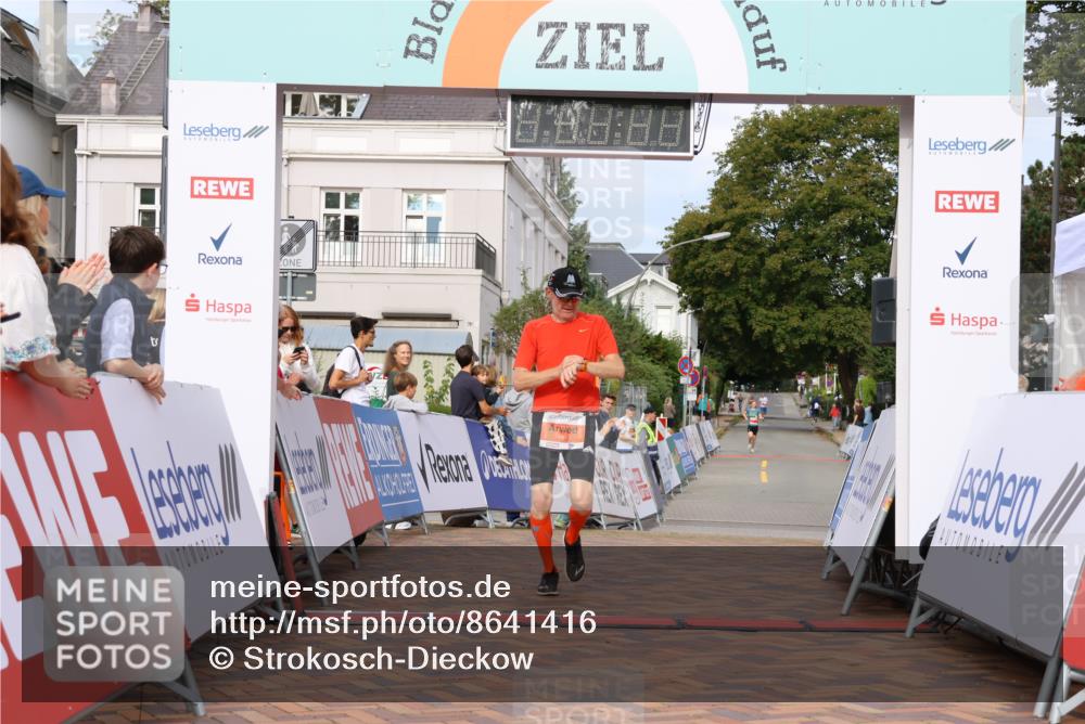 31.08.2025 - 21. Blankeneser Heldenlauf Strokosch-Dieckow http://msf.ph/oto/8641416 31.08.2025 09:43:14 Ziel 1117 meine-sportfotos.de