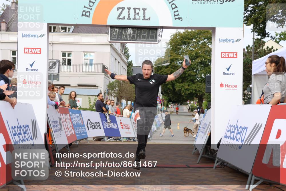 31.08.2025 - 21. Blankeneser Heldenlauf Strokosch-Dieckow http://msf.ph/oto/8641467 31.08.2025 09:42:50 Ziel 1159, 1108, 1022 meine-sportfotos.de