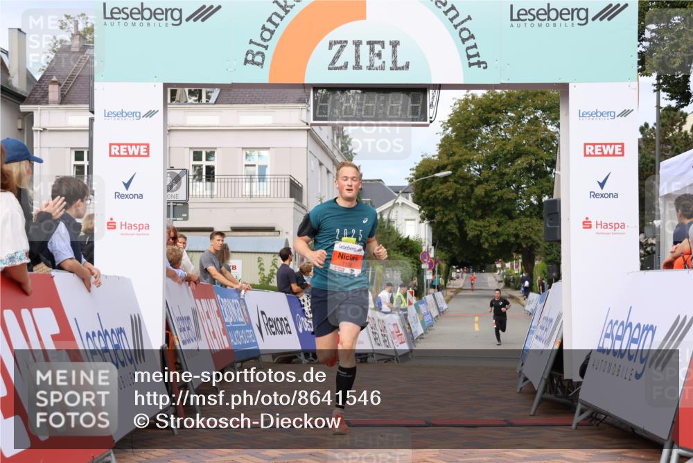 31.08.2025 - 21. Blankeneser Heldenlauf Strokosch-Dieckow http://msf.ph/oto/8641546 31.08.2025 09:42:44 Ziel 1159, 1108 meine-sportfotos.de