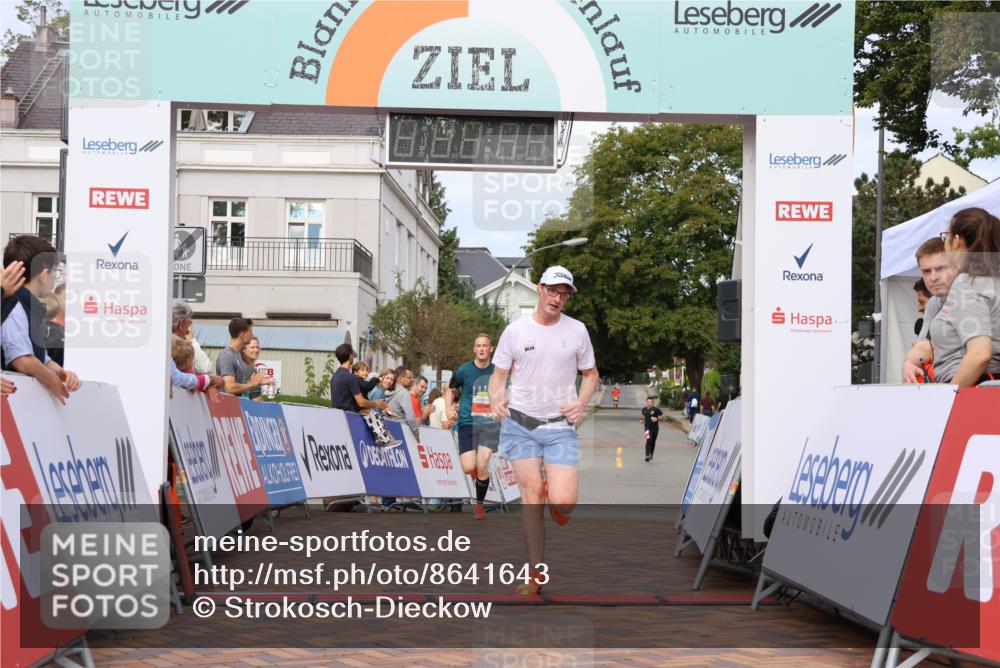 31.08.2025 - 21. Blankeneser Heldenlauf Strokosch-Dieckow http://msf.ph/oto/8641643 31.08.2025 09:42:41 Ziel 1159, 1108 meine-sportfotos.de