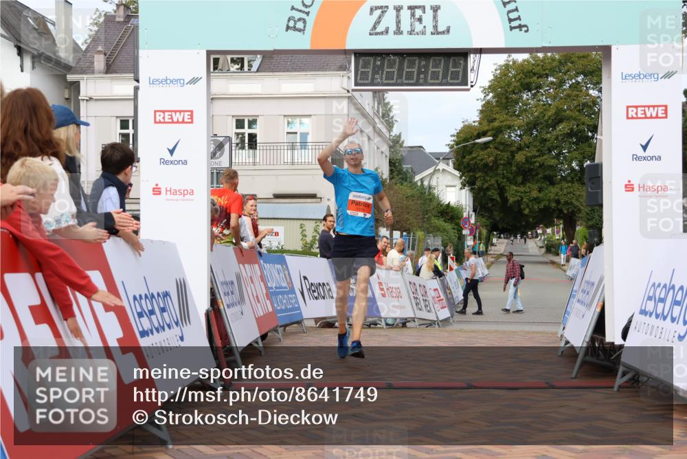 31.08.2025 - 21. Blankeneser Heldenlauf Strokosch-Dieckow http://msf.ph/oto/8641749 31.08.2025 09:41:58 Ziel 1076 meine-sportfotos.de