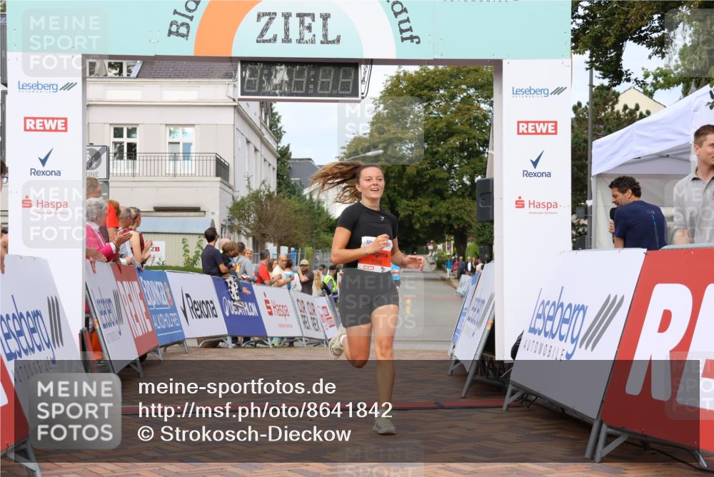 31.08.2025 - 21. Blankeneser Heldenlauf Strokosch-Dieckow http://msf.ph/oto/8641842 31.08.2025 09:41:49 Ziel 1088 meine-sportfotos.de