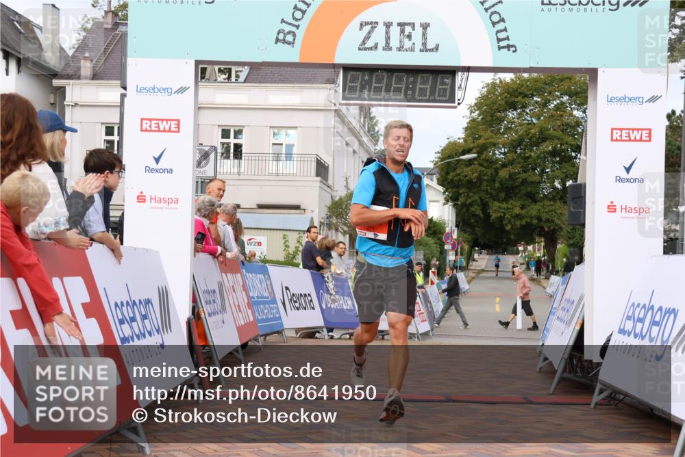 31.08.2025 - 21. Blankeneser Heldenlauf Strokosch-Dieckow http://msf.ph/oto/8641950 31.08.2025 09:41:31 Ziel 1071 meine-sportfotos.de
