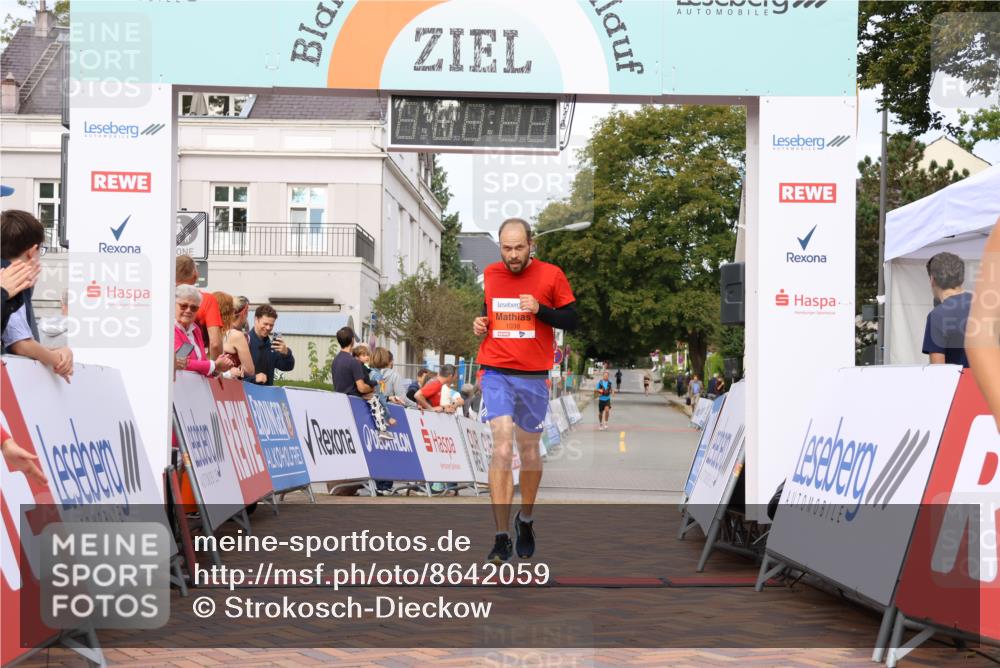 31.08.2025 - 21. Blankeneser Heldenlauf Strokosch-Dieckow http://msf.ph/oto/8642059 31.08.2025 09:41:19 Ziel 1138, 1177, 1087, 1038 meine-sportfotos.de