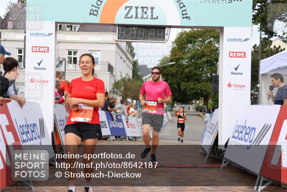 31.08.2025 - 21. Blankeneser Heldenlauf Strokosch-Dieckow http://msf.ph/oto/8642187 31.08.2025 09:41:13 Ziel 1138, 1177, 1087 meine-sportfotos.de