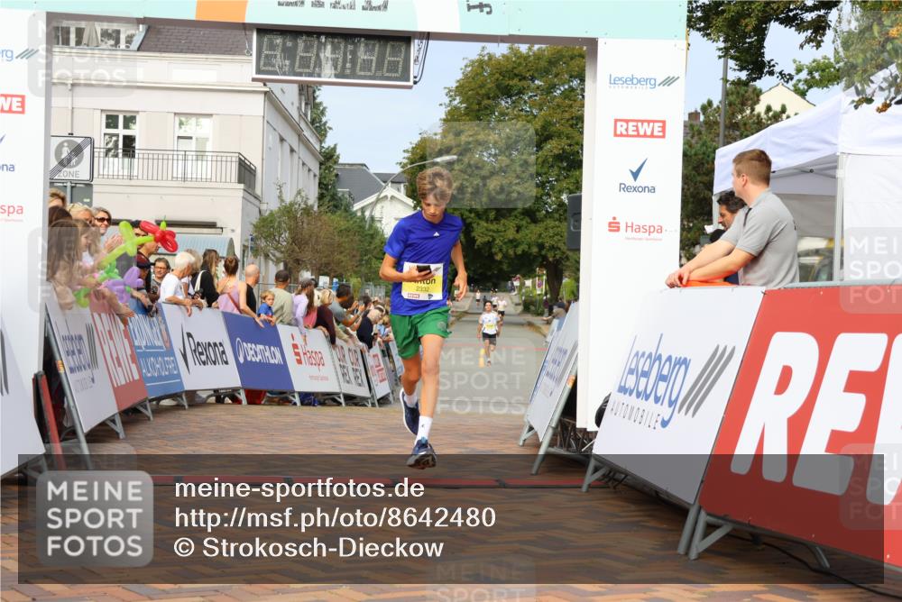31.08.2025 - 21. Blankeneser Heldenlauf Strokosch-Dieckow http://msf.ph/oto/8642480 31.08.2025 10:14:58 Ziel 2332 meine-sportfotos.de