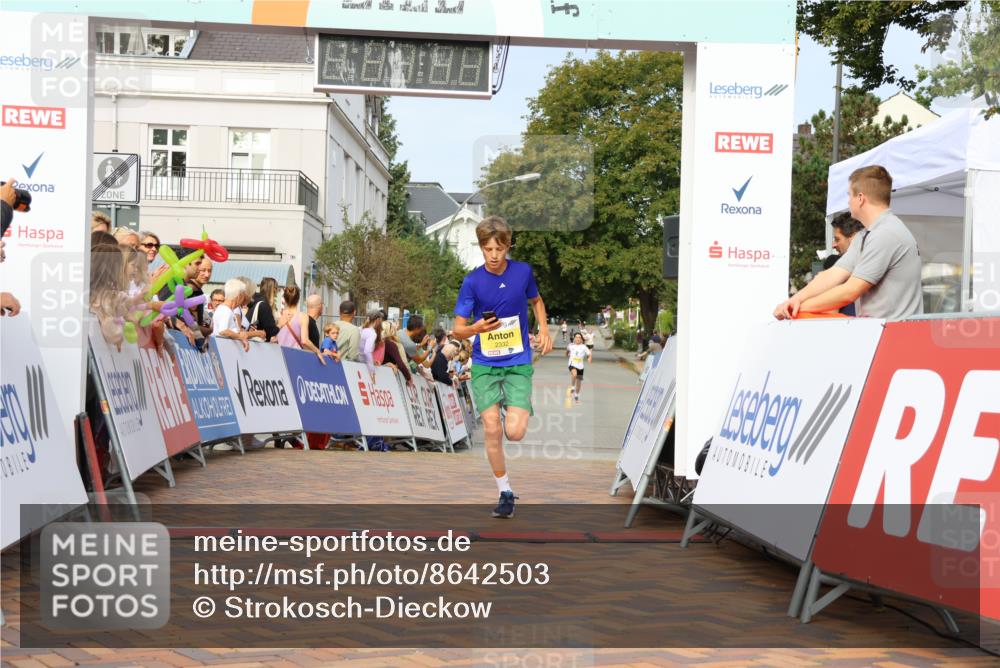 31.08.2025 - 21. Blankeneser Heldenlauf Strokosch-Dieckow http://msf.ph/oto/8642503 31.08.2025 10:14:58 Ziel 2332 meine-sportfotos.de