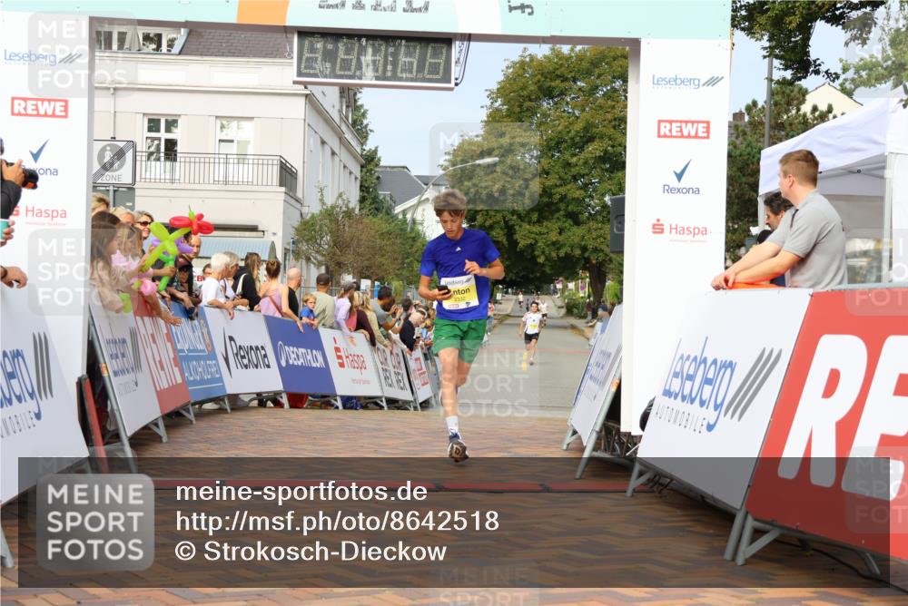 31.08.2025 - 21. Blankeneser Heldenlauf Strokosch-Dieckow http://msf.ph/oto/8642518 31.08.2025 10:14:57 Ziel 2332 meine-sportfotos.de