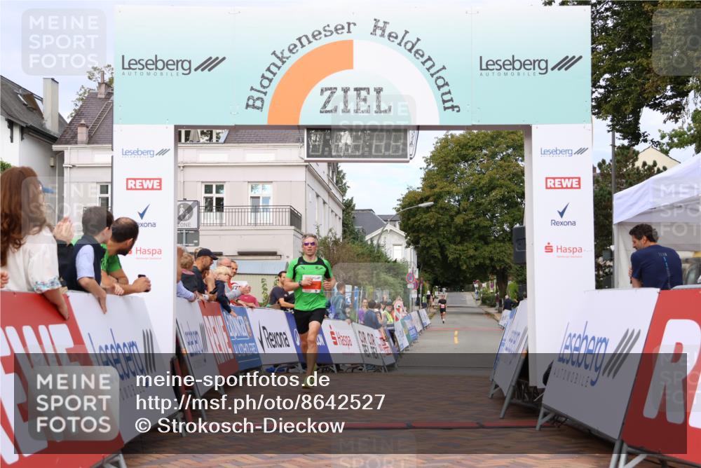 31.08.2025 - 21. Blankeneser Heldenlauf Strokosch-Dieckow http://msf.ph/oto/8642527 31.08.2025 09:34:30 Ziel 1162 meine-sportfotos.de