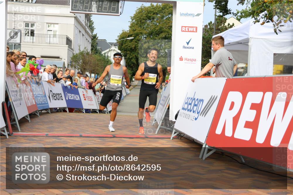 31.08.2025 - 21. Blankeneser Heldenlauf Strokosch-Dieckow http://msf.ph/oto/8642595 31.08.2025 10:14:37 Ziel 2004, 2269 meine-sportfotos.de