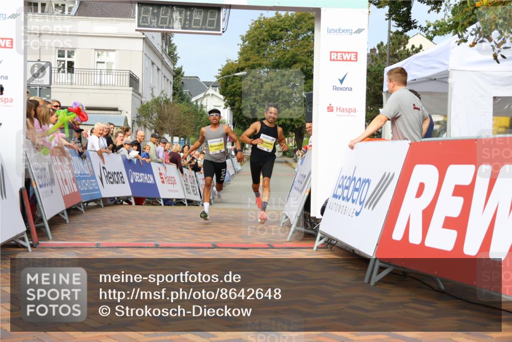 31.08.2025 - 21. Blankeneser Heldenlauf Strokosch-Dieckow http://msf.ph/oto/8642648 31.08.2025 10:14:37 Ziel 2004, 2269 meine-sportfotos.de