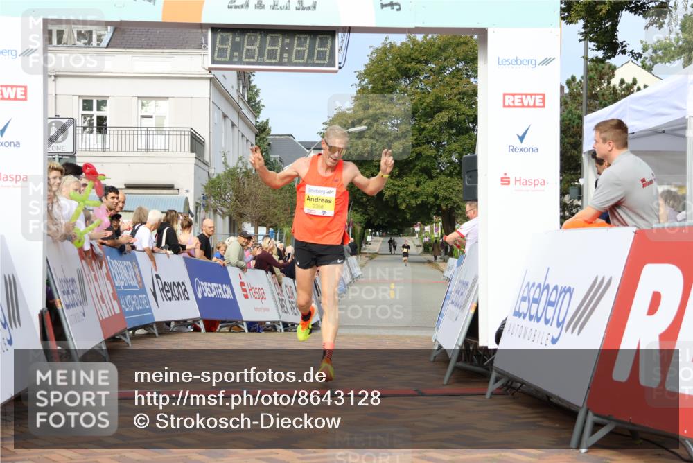 31.08.2025 - 21. Blankeneser Heldenlauf Strokosch-Dieckow http://msf.ph/oto/8643128 31.08.2025 10:12:47 Ziel 2358 meine-sportfotos.de