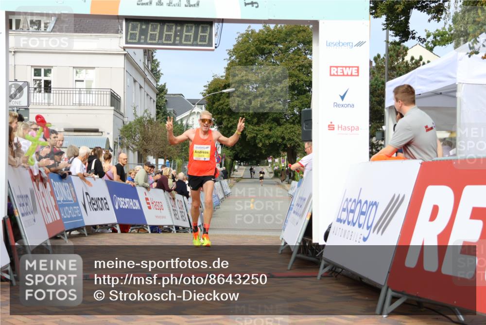 31.08.2025 - 21. Blankeneser Heldenlauf Strokosch-Dieckow http://msf.ph/oto/8643250 31.08.2025 10:12:47 Ziel 2358 meine-sportfotos.de
