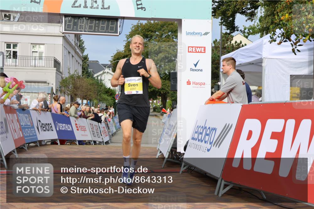 31.08.2025 - 21. Blankeneser Heldenlauf Strokosch-Dieckow http://msf.ph/oto/8643313 31.08.2025 10:12:04 Ziel 2297 meine-sportfotos.de