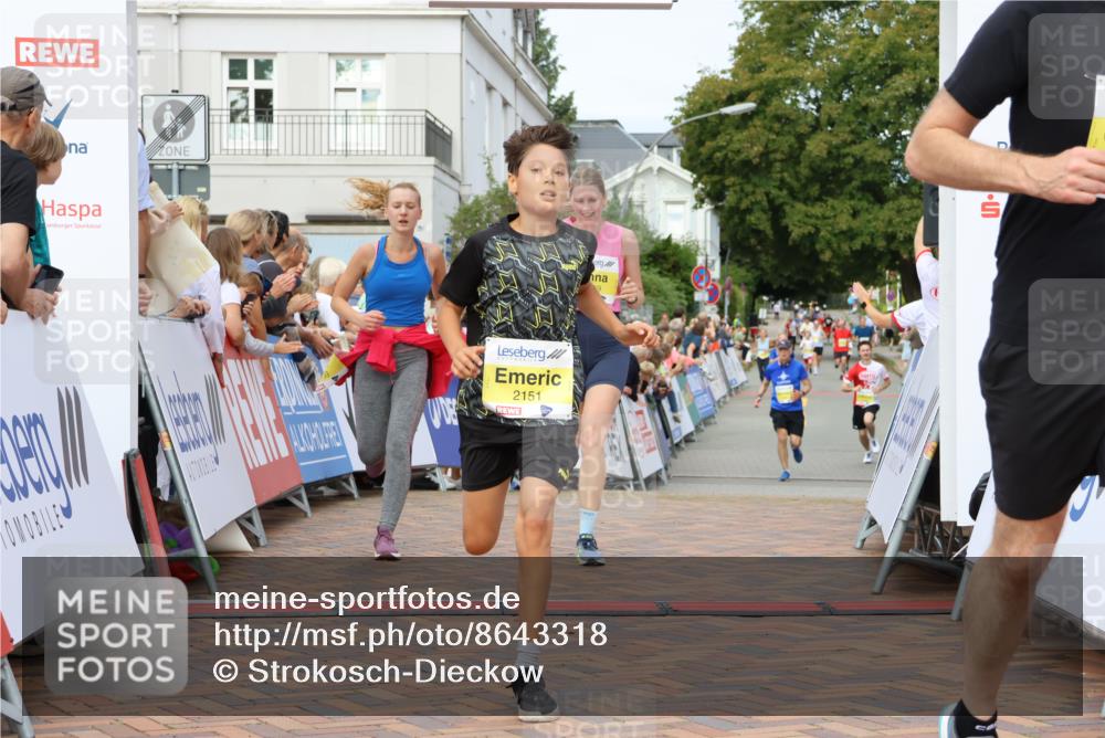 31.08.2025 - 21. Blankeneser Heldenlauf Strokosch-Dieckow http://msf.ph/oto/8643318 31.08.2025 10:24:51 Ziel 2151, 2049, 2733, 2428, 2496 meine-sportfotos.de