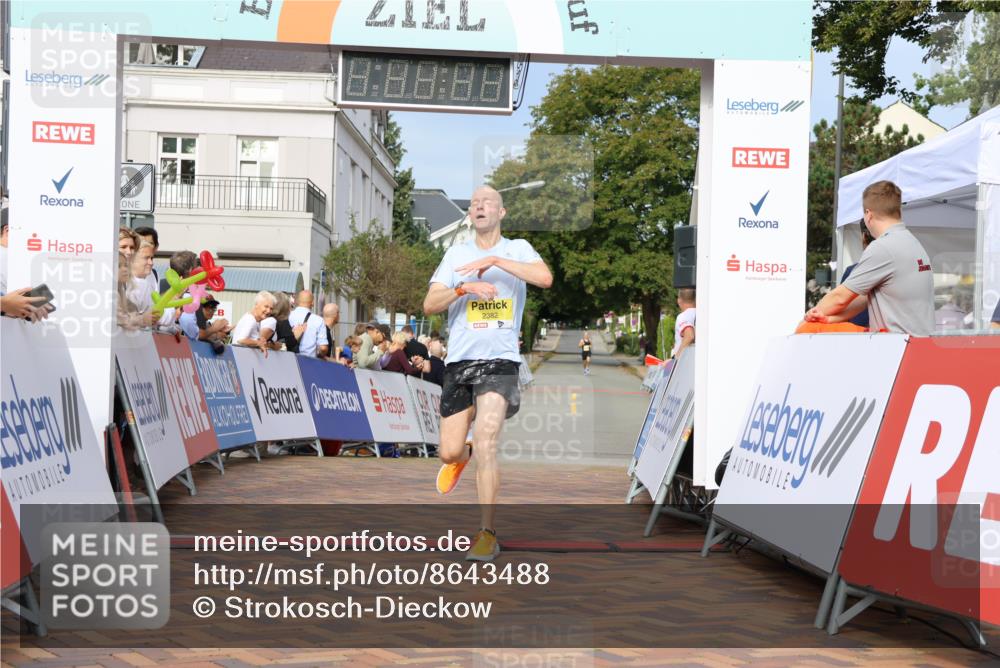 31.08.2025 - 21. Blankeneser Heldenlauf Strokosch-Dieckow http://msf.ph/oto/8643488 31.08.2025 10:11:51 Ziel 2382 meine-sportfotos.de