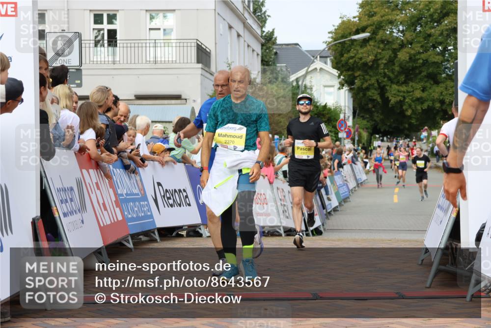 31.08.2025 - 21. Blankeneser Heldenlauf Strokosch-Dieckow http://msf.ph/oto/8643567 31.08.2025 10:24:39 Ziel 2317, 2698, 2325, 2587, 2716, 2662, 2370, 2291 meine-sportfotos.de