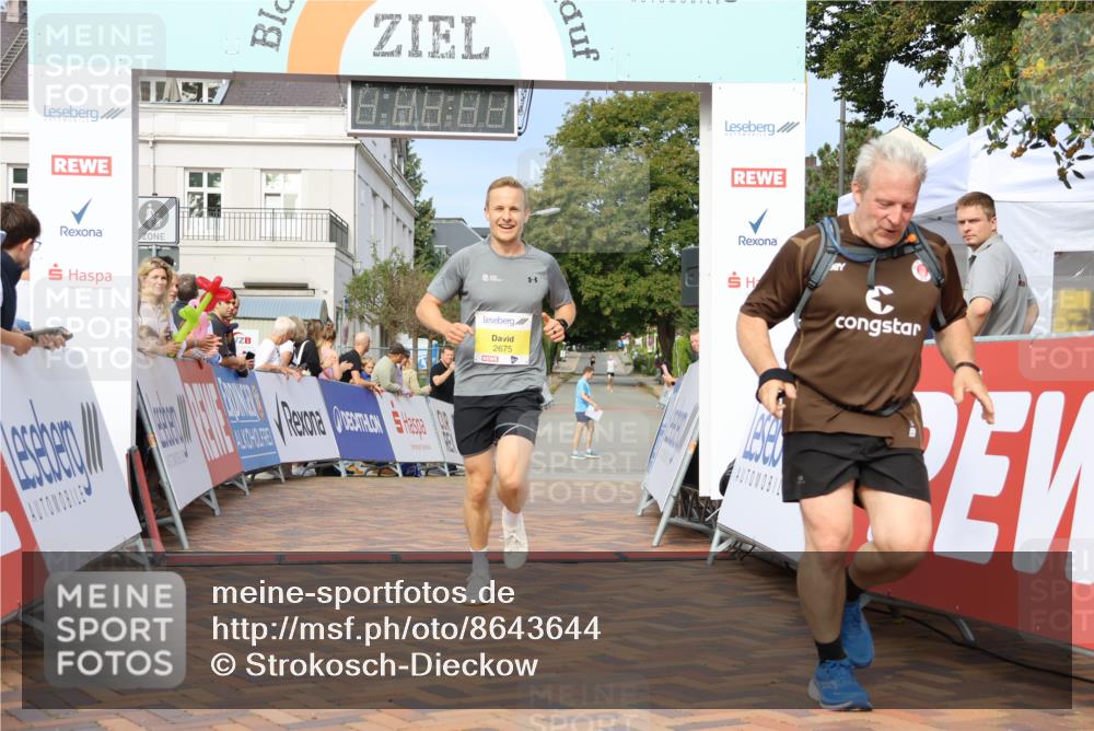 31.08.2025 - 21. Blankeneser Heldenlauf Strokosch-Dieckow http://msf.ph/oto/8643644 31.08.2025 10:11:34 Ziel 2675 meine-sportfotos.de