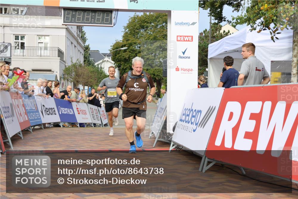 31.08.2025 - 21. Blankeneser Heldenlauf Strokosch-Dieckow http://msf.ph/oto/8643738 31.08.2025 10:11:32 Ziel 2675 meine-sportfotos.de