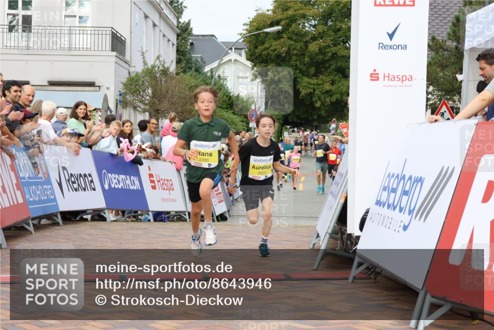 31.08.2025 - 21. Blankeneser Heldenlauf Strokosch-Dieckow http://msf.ph/oto/8643946 31.08.2025 10:24:24 Ziel 2386, 2523 meine-sportfotos.de