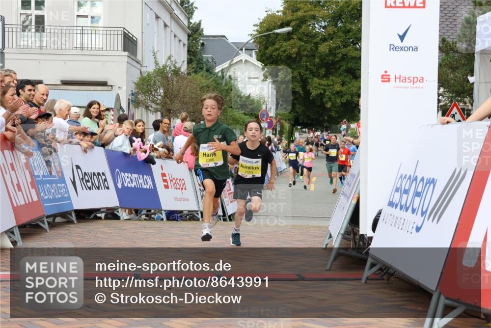 31.08.2025 - 21. Blankeneser Heldenlauf Strokosch-Dieckow http://msf.ph/oto/8643991 31.08.2025 10:24:24 Ziel 2386, 2523 meine-sportfotos.de