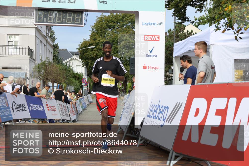 31.08.2025 - 21. Blankeneser Heldenlauf Strokosch-Dieckow http://msf.ph/oto/8644078 31.08.2025 10:10:59 Ziel 2192 meine-sportfotos.de