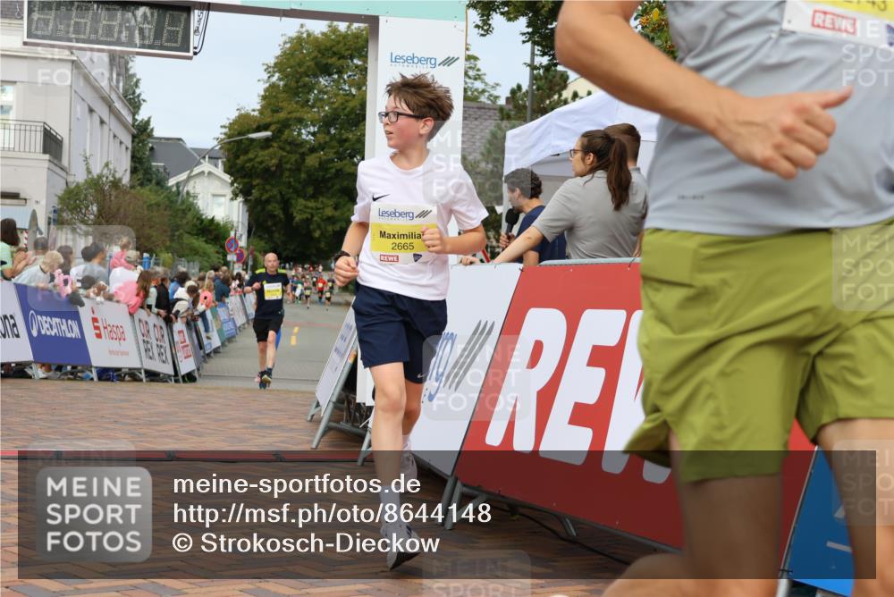 31.08.2025 - 21. Blankeneser Heldenlauf Strokosch-Dieckow http://msf.ph/oto/8644148 31.08.2025 10:24:09 Ziel 2665, 2365, 2743, 2605 meine-sportfotos.de