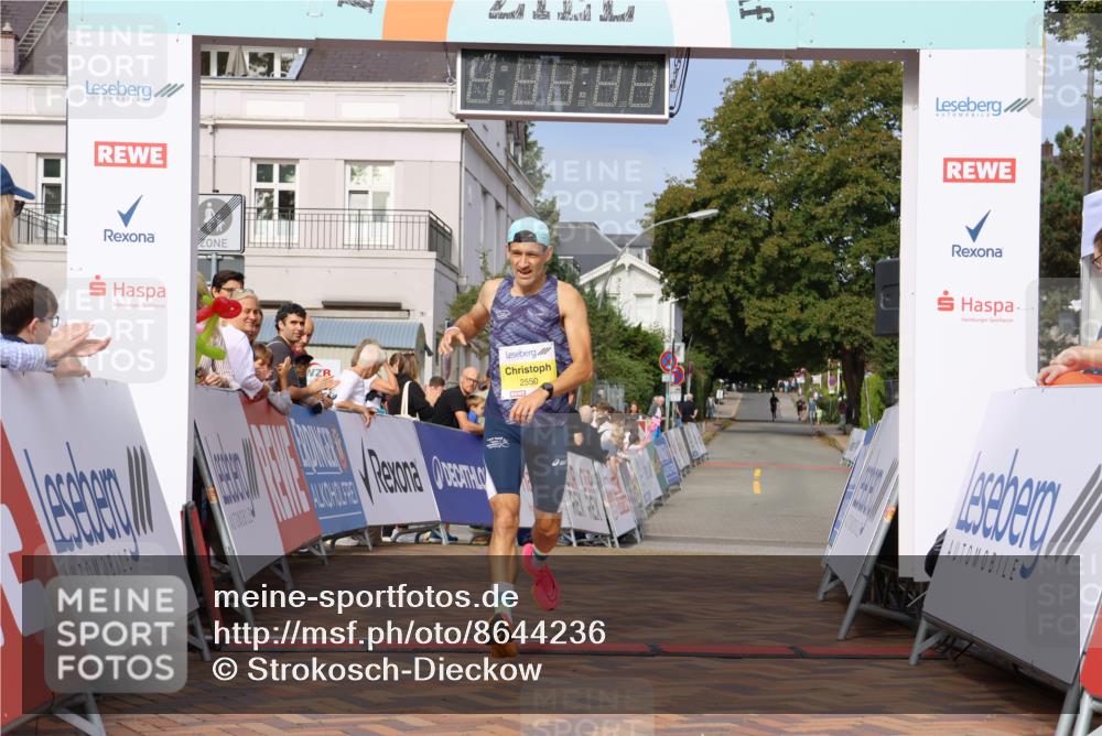 31.08.2025 - 21. Blankeneser Heldenlauf Strokosch-Dieckow http://msf.ph/oto/8644236 31.08.2025 10:10:30 Ziel 2550 meine-sportfotos.de