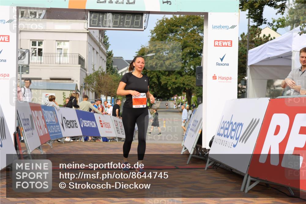 31.08.2025 - 21. Blankeneser Heldenlauf Strokosch-Dieckow http://msf.ph/oto/8644745 31.08.2025 10:03:01 Ziel 1179 meine-sportfotos.de