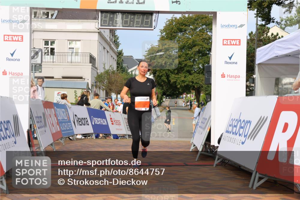 31.08.2025 - 21. Blankeneser Heldenlauf Strokosch-Dieckow http://msf.ph/oto/8644757 31.08.2025 10:03:01 Ziel 1179 meine-sportfotos.de