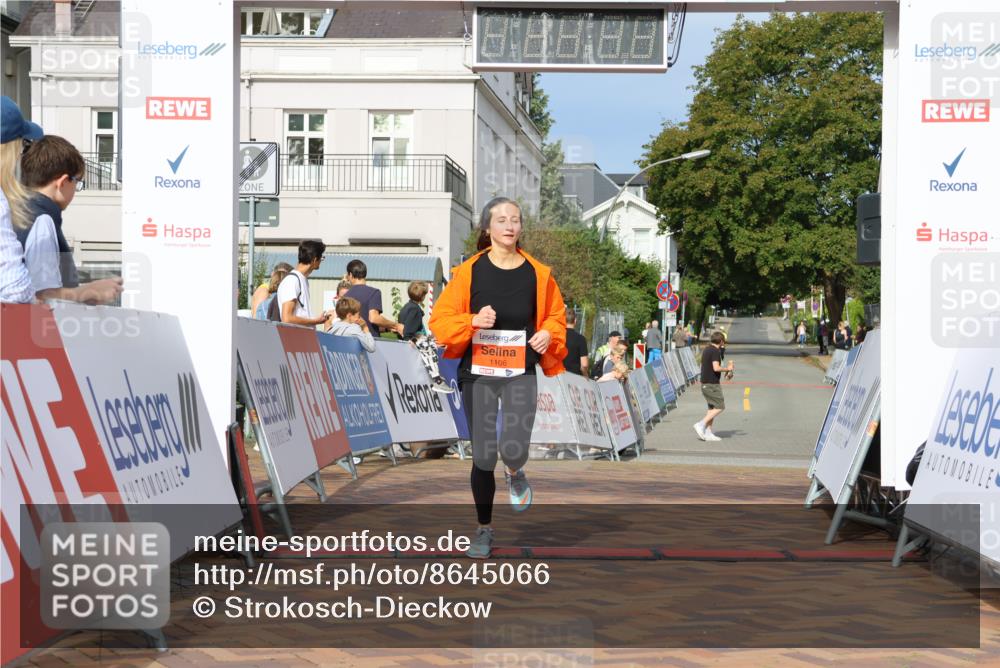 31.08.2025 - 21. Blankeneser Heldenlauf Strokosch-Dieckow http://msf.ph/oto/8645066 31.08.2025 09:59:50 Ziel 1106 meine-sportfotos.de
