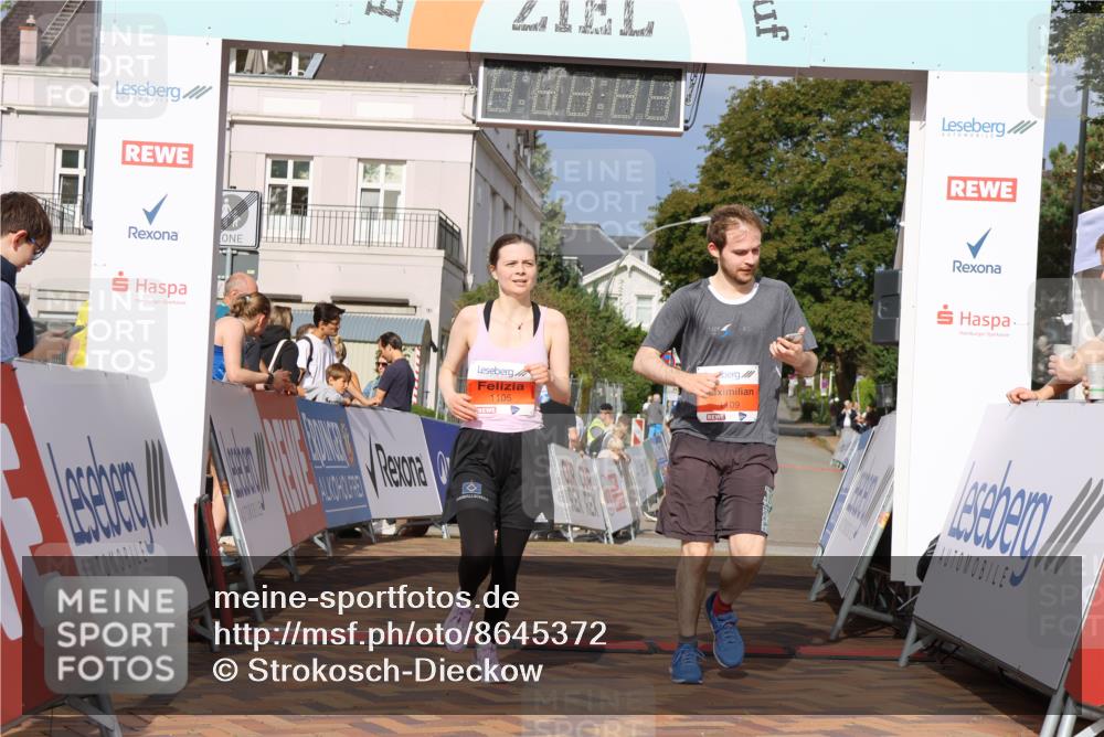 31.08.2025 - 21. Blankeneser Heldenlauf Strokosch-Dieckow http://msf.ph/oto/8645372 31.08.2025 09:57:16 Ziel 1109, 1105 meine-sportfotos.de