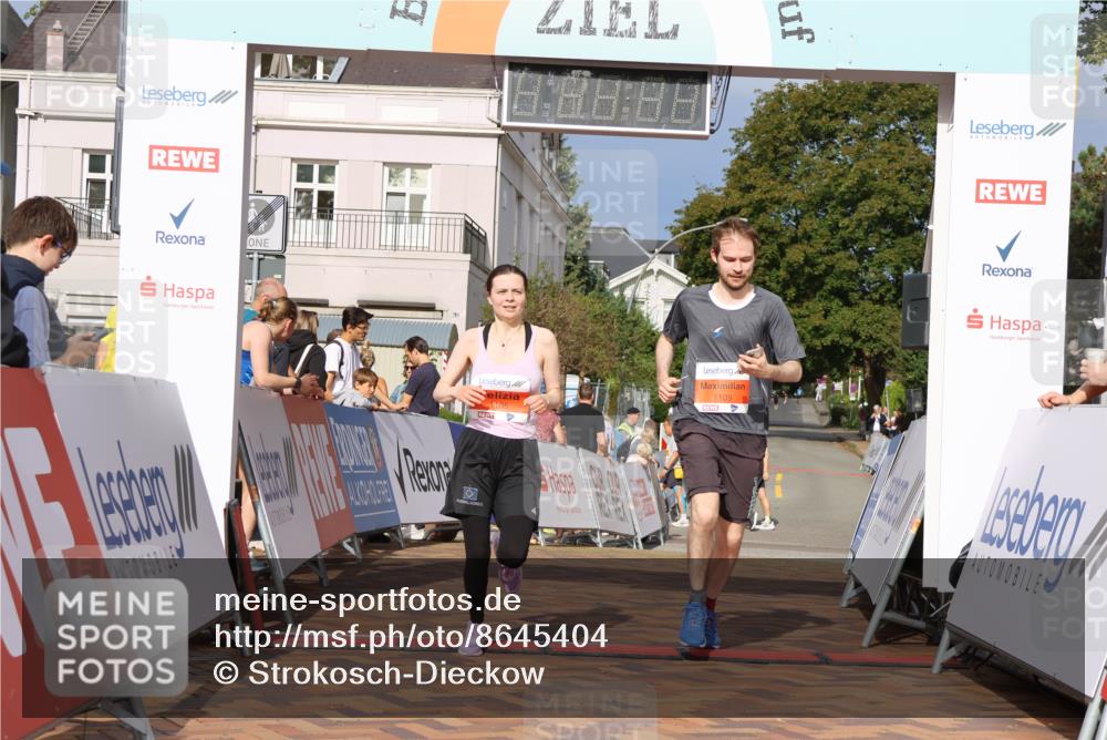 31.08.2025 - 21. Blankeneser Heldenlauf Strokosch-Dieckow http://msf.ph/oto/8645404 31.08.2025 09:57:16 Ziel 1109, 1105 meine-sportfotos.de