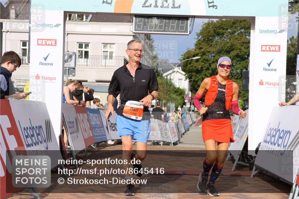 31.08.2025 - 21. Blankeneser Heldenlauf Strokosch-Dieckow http://msf.ph/oto/8645416 31.08.2025 09:57:06 Ziel 1068, 1067 meine-sportfotos.de