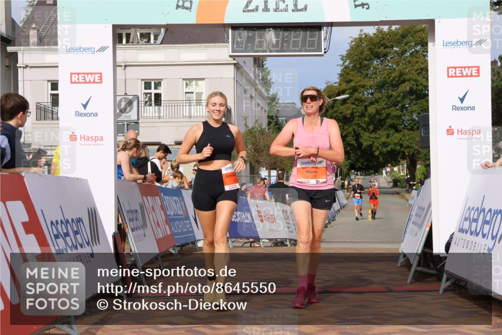 31.08.2025 - 21. Blankeneser Heldenlauf Strokosch-Dieckow http://msf.ph/oto/8645550 31.08.2025 09:56:54 Ziel 1178, 1036 meine-sportfotos.de