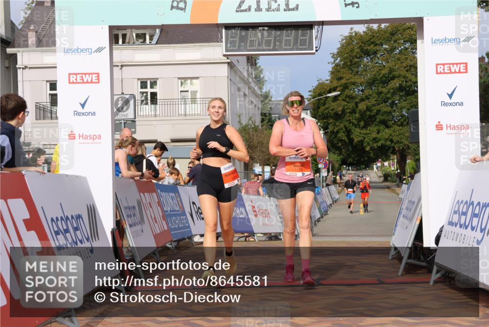 31.08.2025 - 21. Blankeneser Heldenlauf Strokosch-Dieckow http://msf.ph/oto/8645581 31.08.2025 09:56:53 Ziel 1178, 1036 meine-sportfotos.de