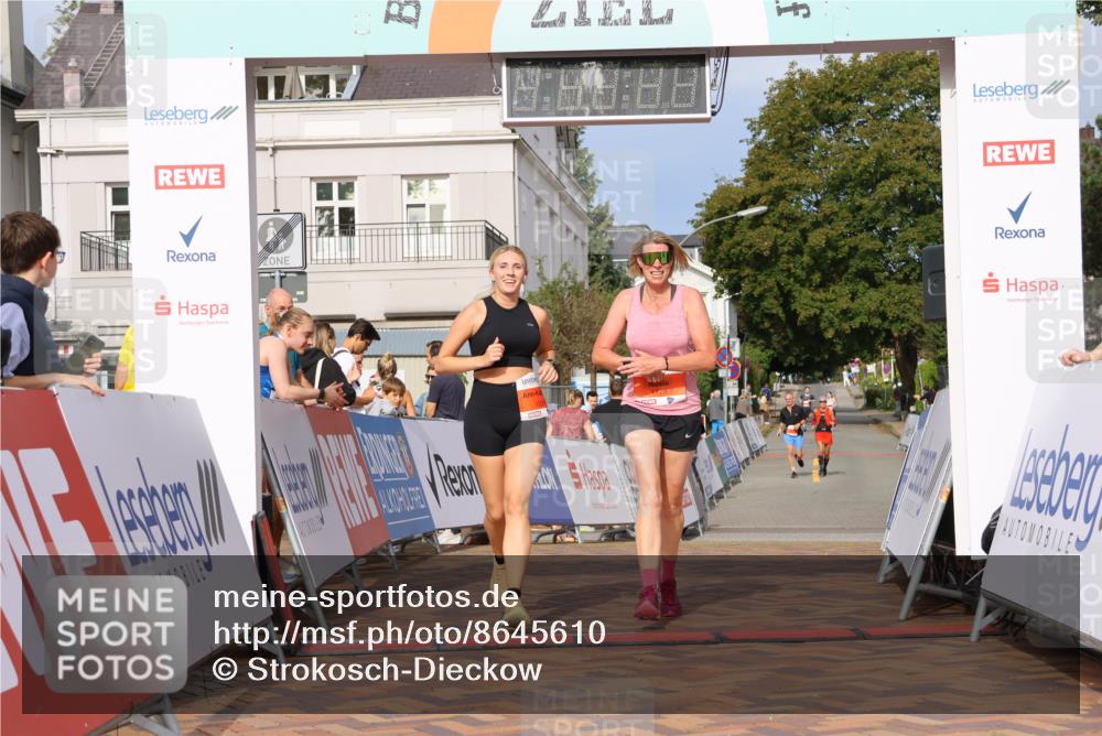 31.08.2025 - 21. Blankeneser Heldenlauf Strokosch-Dieckow http://msf.ph/oto/8645610 31.08.2025 09:56:53 Ziel 1178, 1036 meine-sportfotos.de