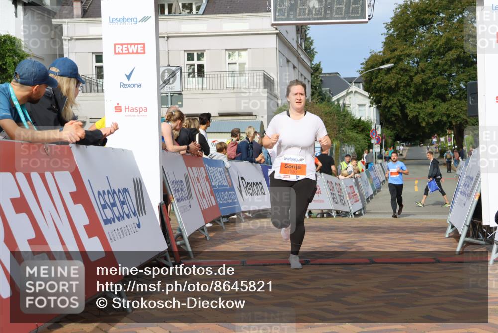 31.08.2025 - 21. Blankeneser Heldenlauf Strokosch-Dieckow http://msf.ph/oto/8645821 31.08.2025 09:54:50 Ziel 1156, 1020 meine-sportfotos.de