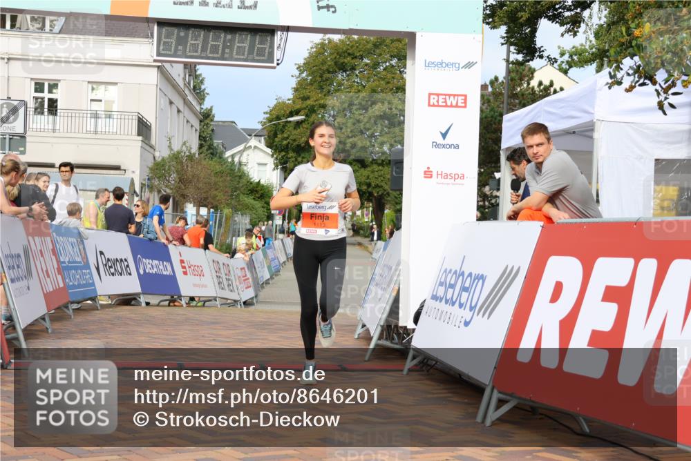 31.08.2025 - 21. Blankeneser Heldenlauf Strokosch-Dieckow http://msf.ph/oto/8646201 31.08.2025 09:53:23 Ziel 1113 meine-sportfotos.de