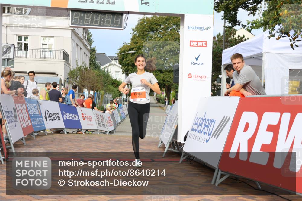 31.08.2025 - 21. Blankeneser Heldenlauf Strokosch-Dieckow http://msf.ph/oto/8646214 31.08.2025 09:53:23 Ziel 1113 meine-sportfotos.de
