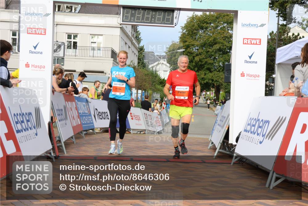 31.08.2025 - 21. Blankeneser Heldenlauf Strokosch-Dieckow http://msf.ph/oto/8646306 31.08.2025 09:53:07 Ziel 1133, 1163 meine-sportfotos.de