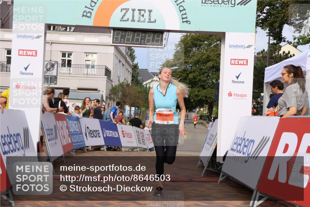 31.08.2025 - 21. Blankeneser Heldenlauf Strokosch-Dieckow http://msf.ph/oto/8646503 31.08.2025 09:52:50 Ziel 1092, 1058 meine-sportfotos.de