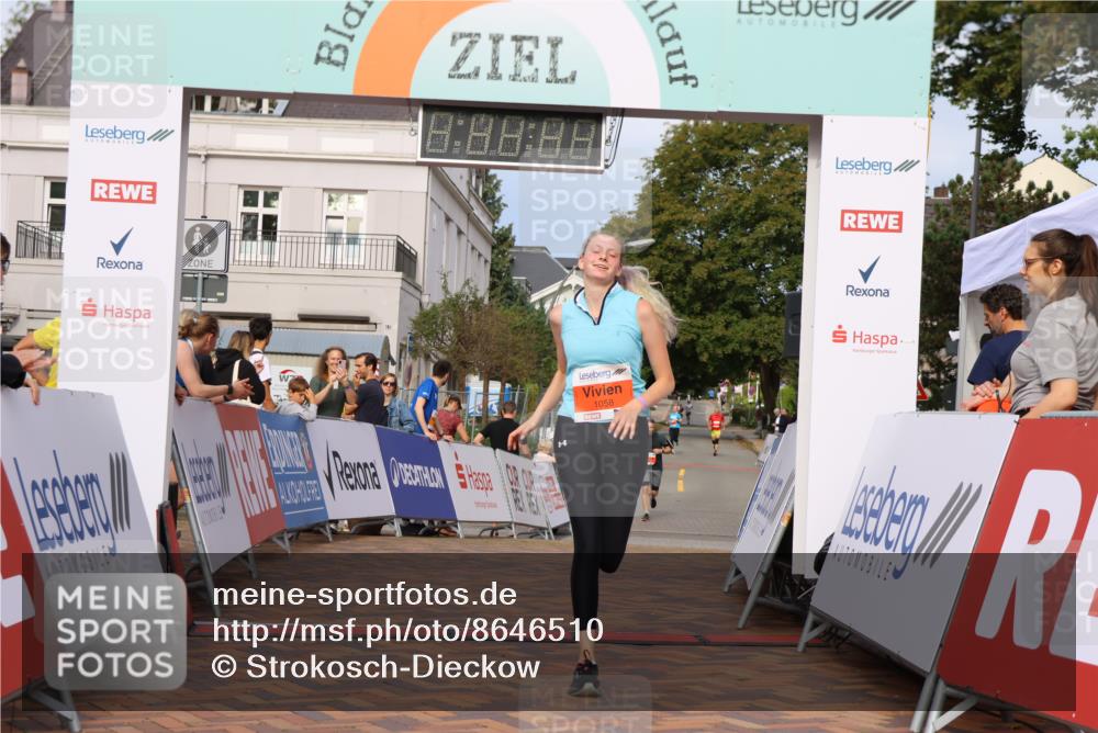 31.08.2025 - 21. Blankeneser Heldenlauf Strokosch-Dieckow http://msf.ph/oto/8646510 31.08.2025 09:52:50 Ziel 1092, 1058 meine-sportfotos.de