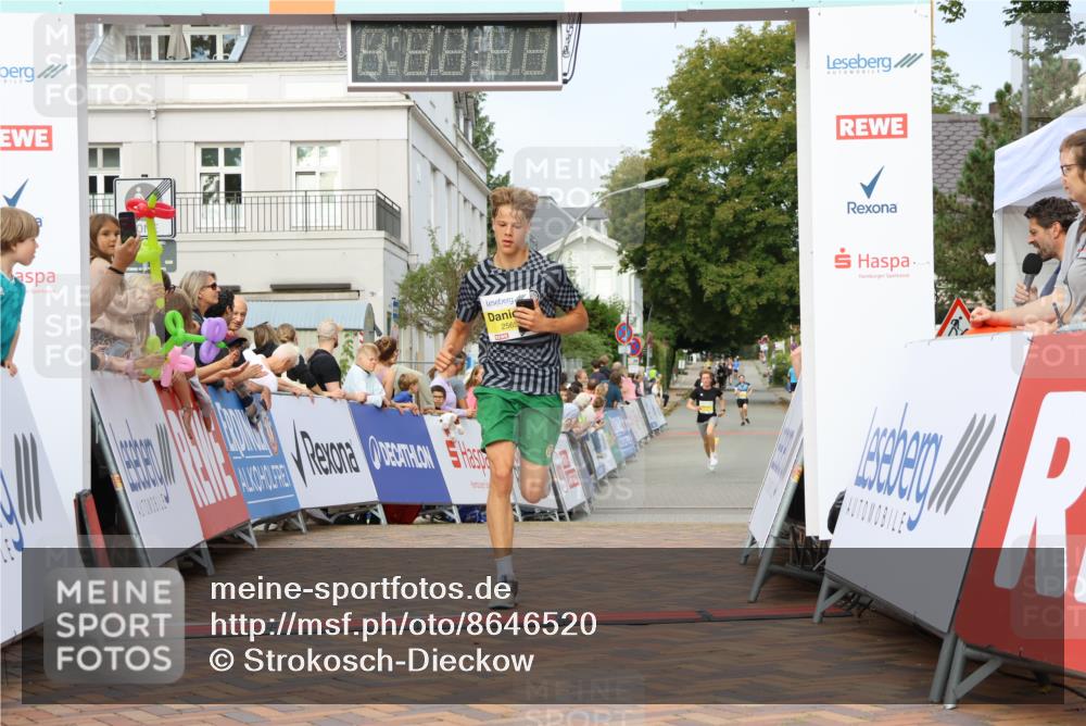 31.08.2025 - 21. Blankeneser Heldenlauf Strokosch-Dieckow http://msf.ph/oto/8646520 31.08.2025 10:21:16 Ziel 2565 meine-sportfotos.de